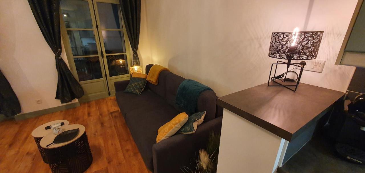 Les Balcons De - 1er Etage - Certifie 3 Etoiles Au Coeur De La Rue Pietonne Apartment *