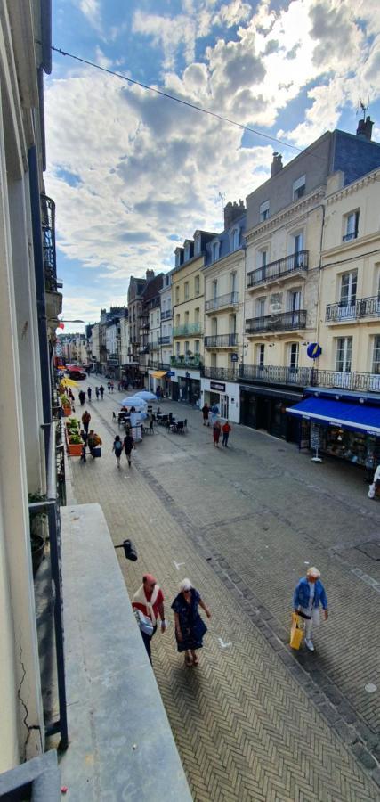Les Balcons De - 1er Etage - Certifie 3 Etoiles Au Coeur De La Rue Pietonne Apartamento *